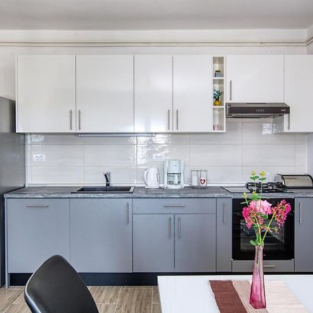 Apartment Tisno 5130C Экстерьер фото